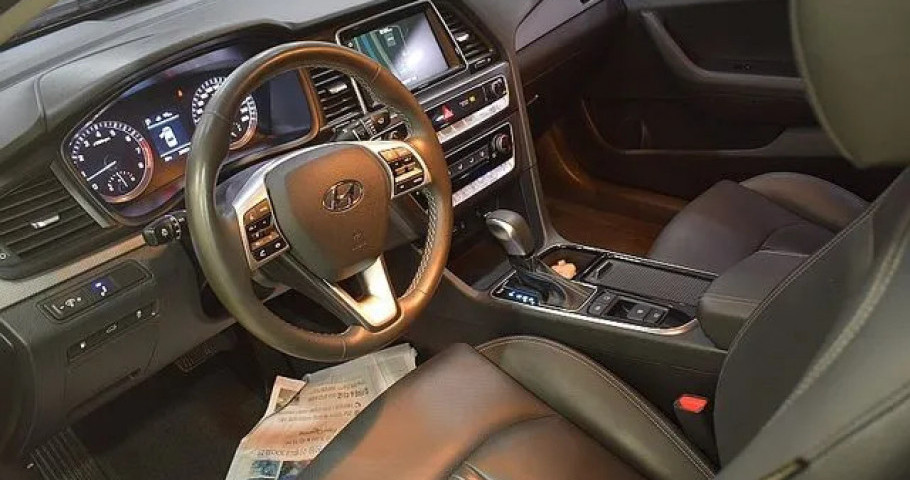 Hyundai Sonata 