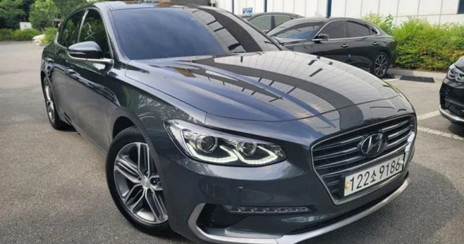 Hyundai Grandeur 
