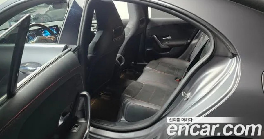 Mercedes-Benz Cla-Class 