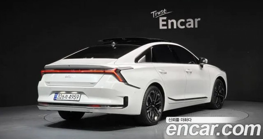 Kia K8 