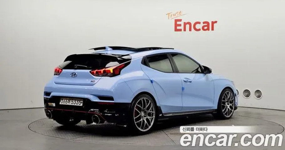 Hyundai Veloster 