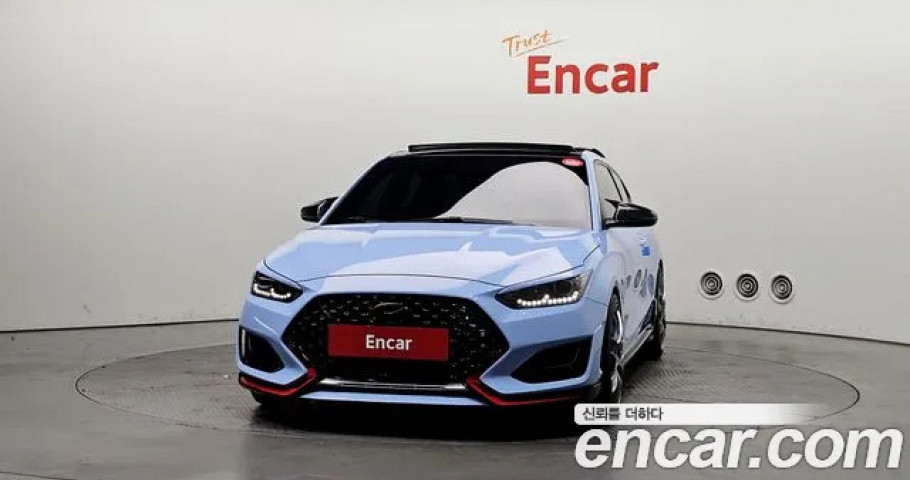 Hyundai Veloster 