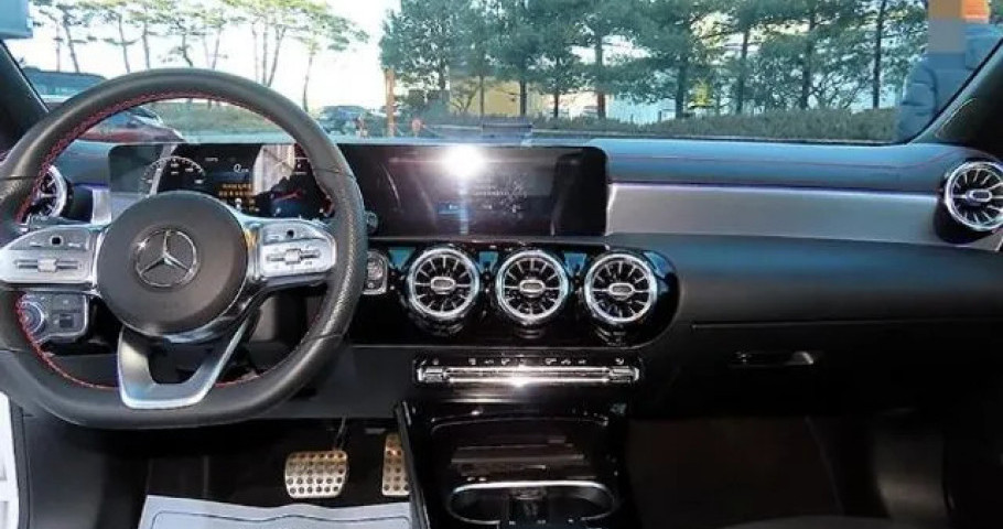 Mercedes-Benz Cla-Class 