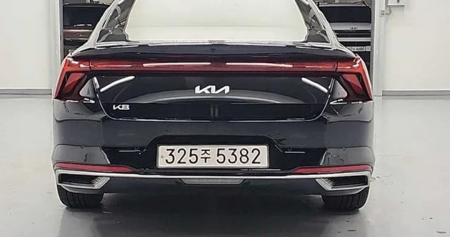 Kia K8 