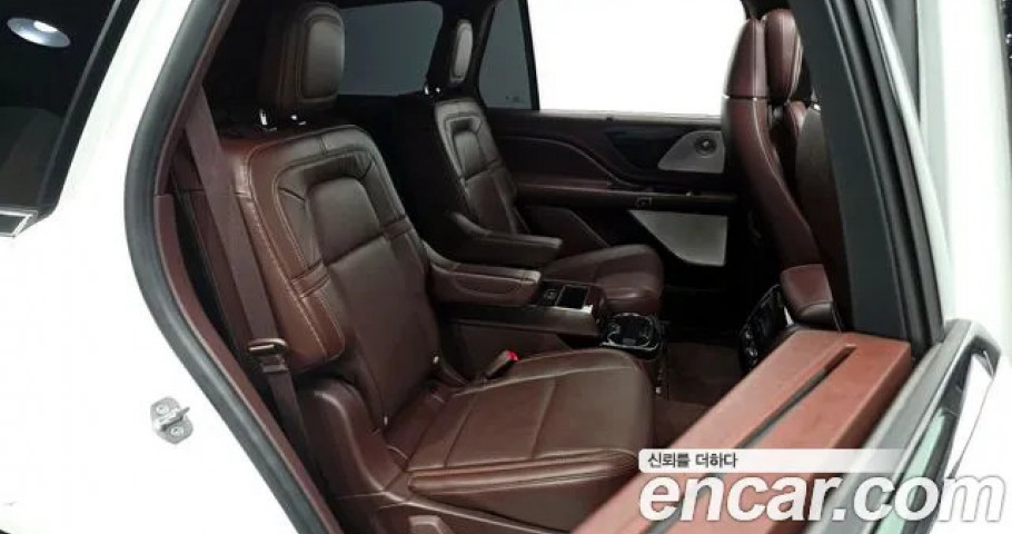 Lincoln Aviator 