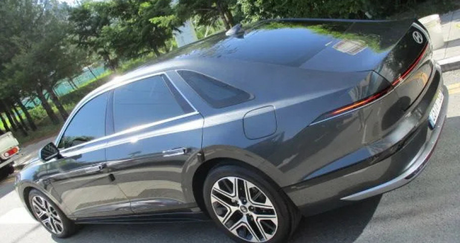 Hyundai Grandeur 