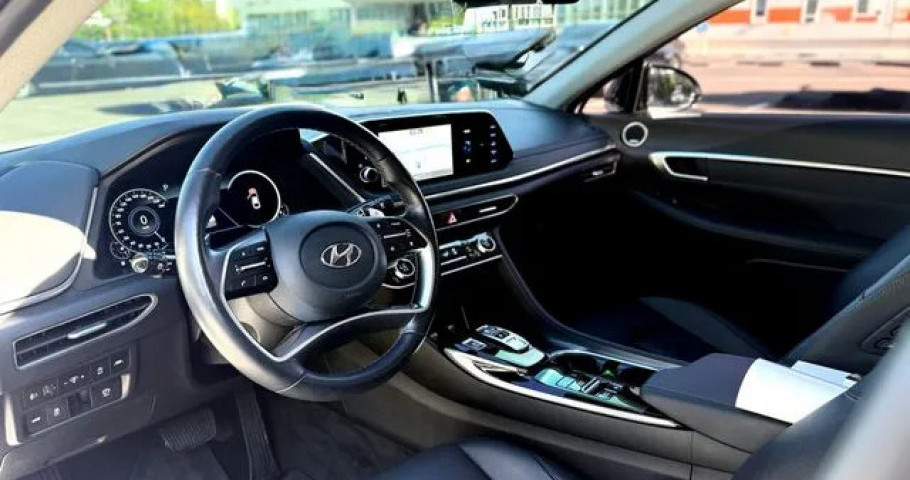 Hyundai Sonata 