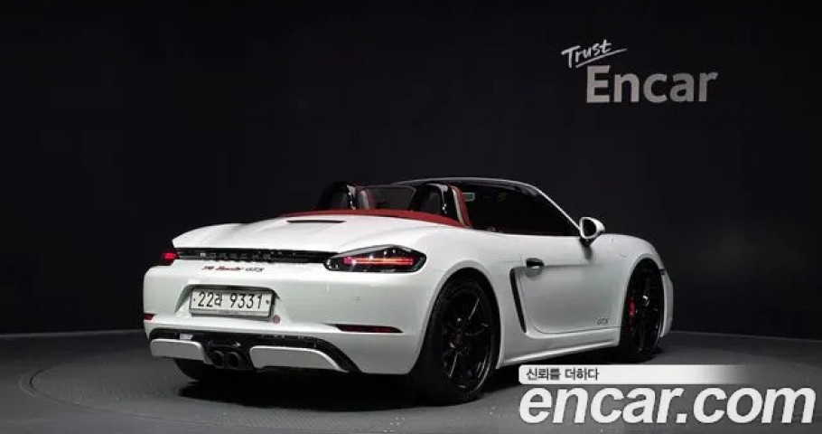 Porsche 718 