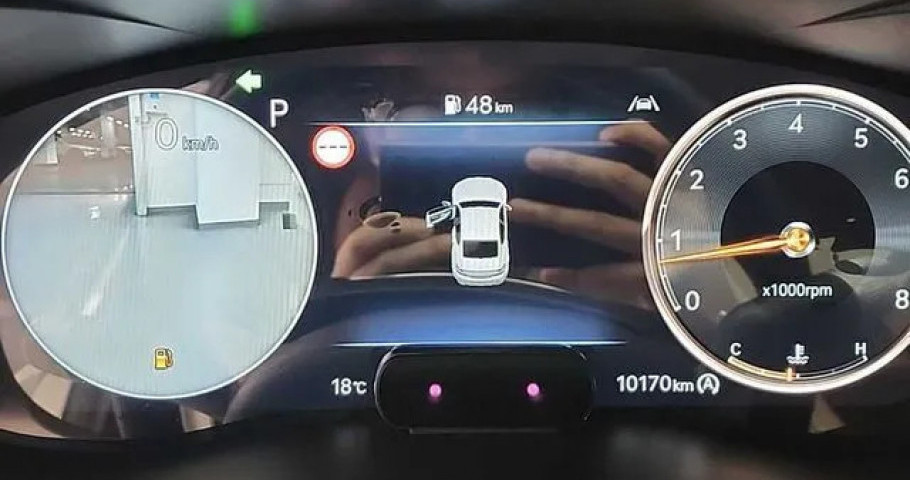 Genesis G70 