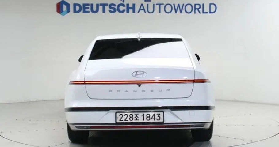 Hyundai Grandeur 