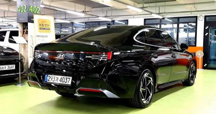 Hyundai Sonata 