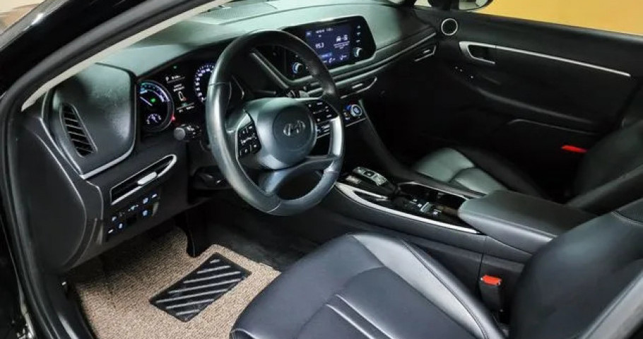 Hyundai Sonata 