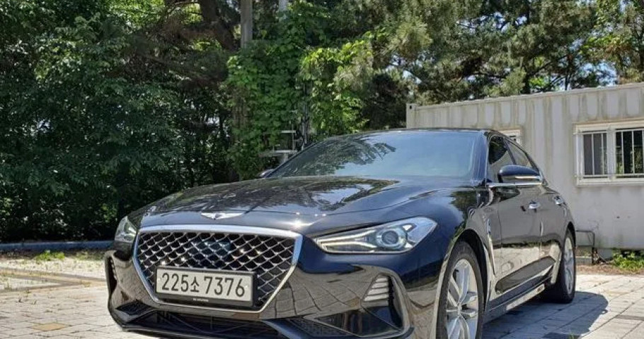 Genesis G70 