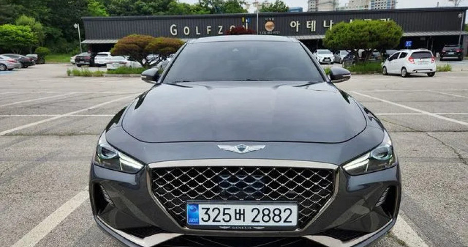 Genesis G70 