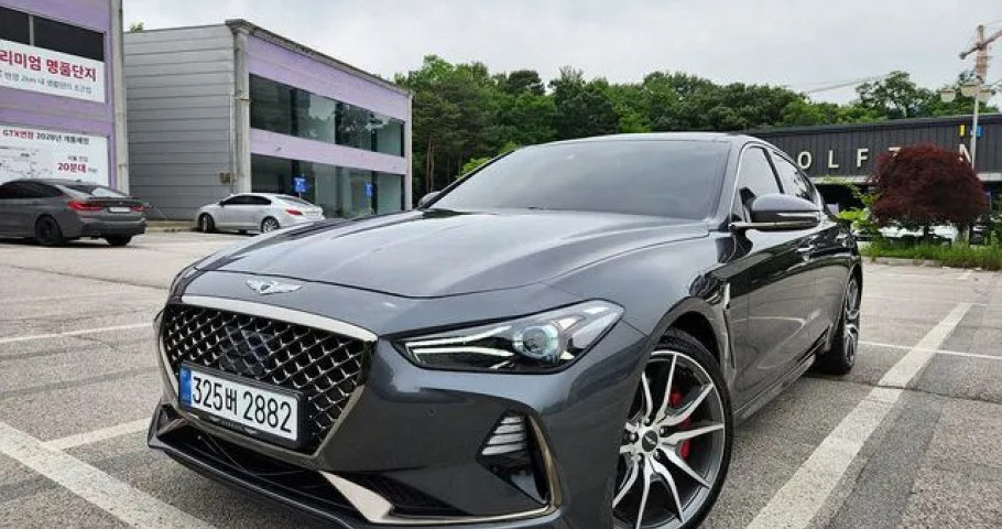 Genesis G70 