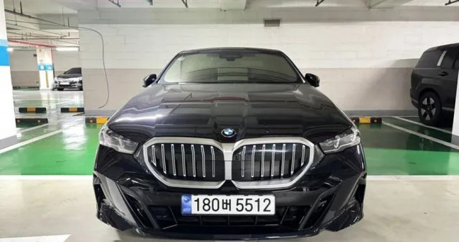 Bmw 5-Series 