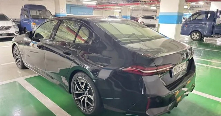 Bmw 5-Series 