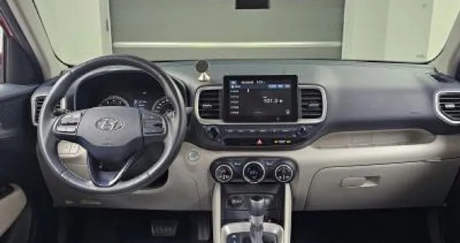 Hyundai Venue 