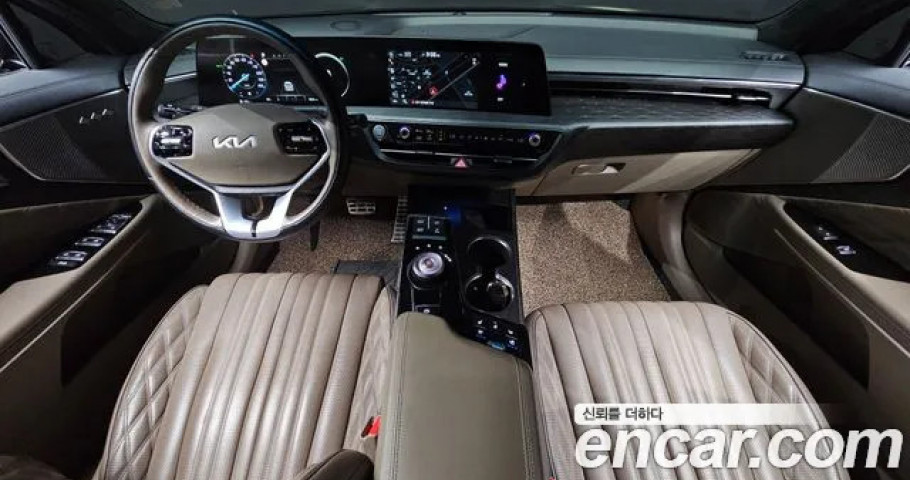 Kia K8 