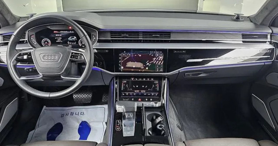 Audi A8 