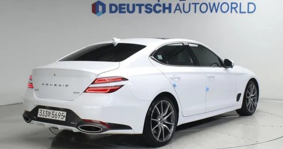 Genesis G70 