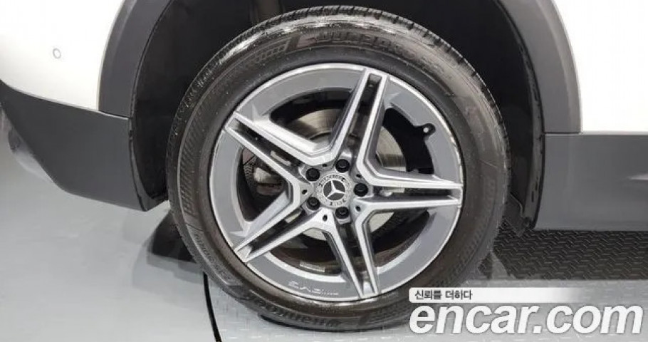Mercedes-Benz Glb-Class 