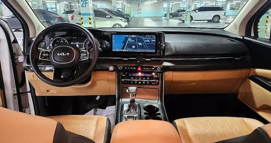 Kia Carnival 