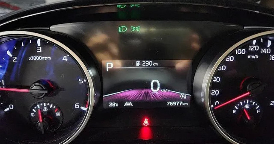Kia Carnival 