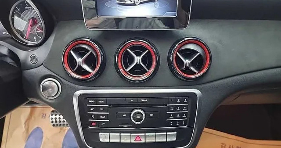 Mercedes-Benz Cla-Class 