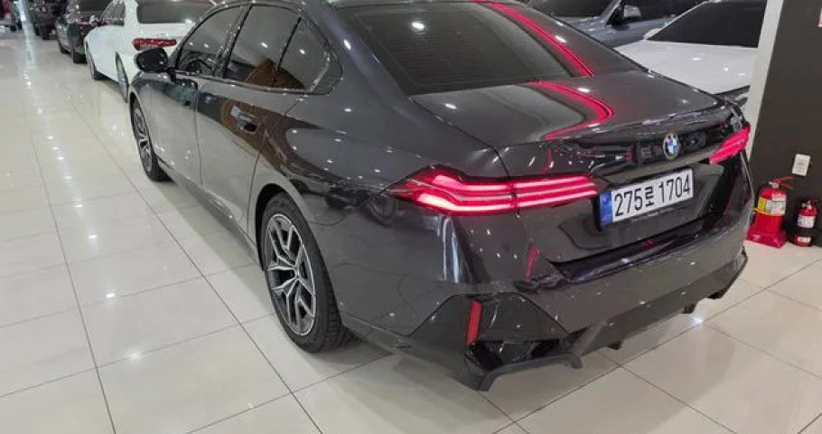 Bmw 5-Series 