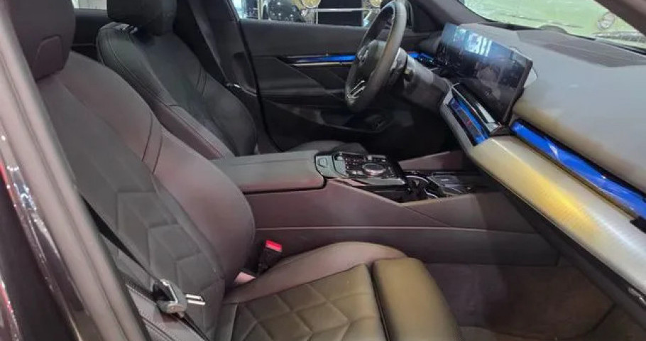 Bmw 5-Series 