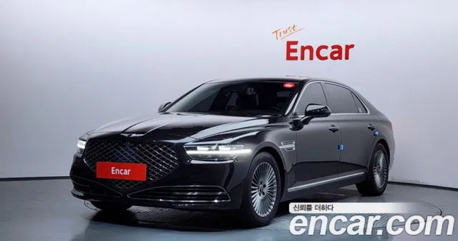 Genesis G90 