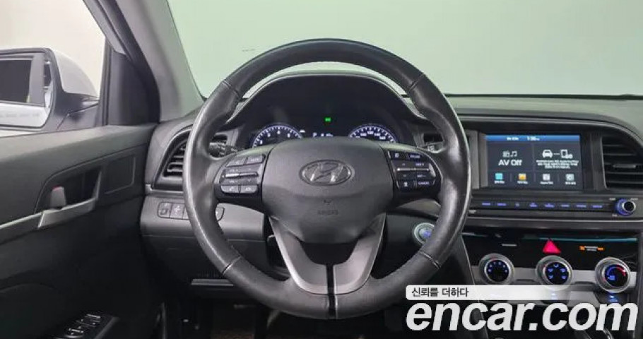 Hyundai Avante (Elantra) 