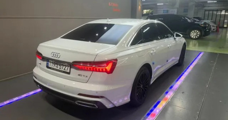 Audi A6 