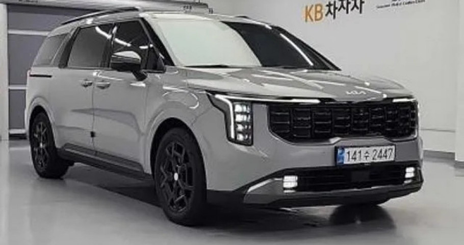 Kia Carnival 