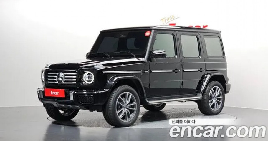 Mercedes-Benz G-Class 