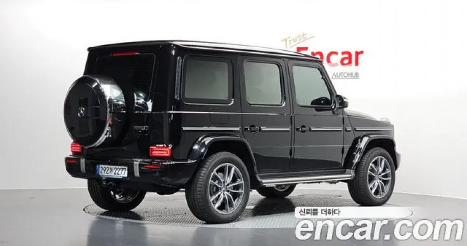 Mercedes-Benz G-Class 