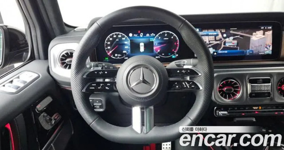 Mercedes-Benz G-Class 