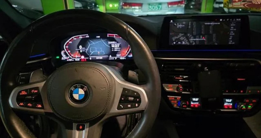 Bmw 5-Series 
