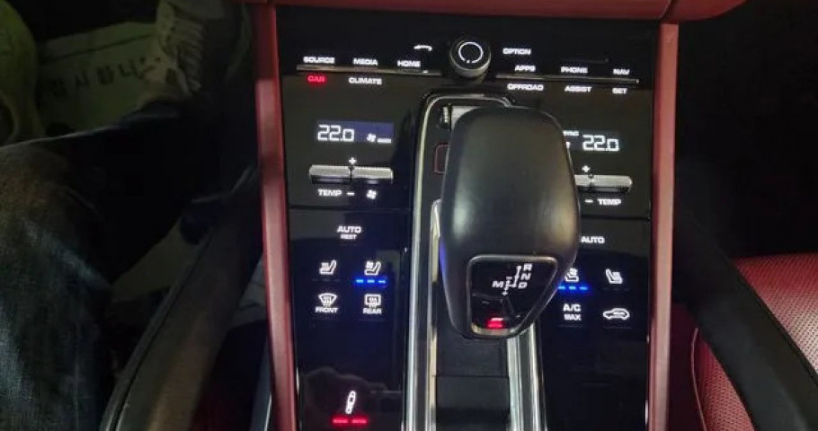 Porsche Cayenne 