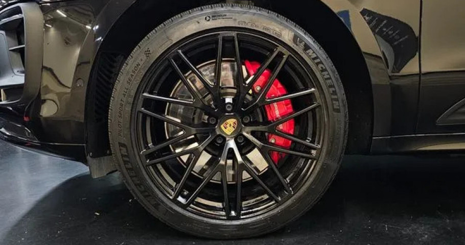 Porsche Macan 