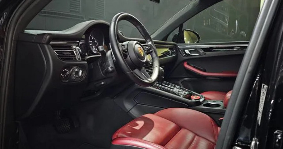 Porsche Macan 