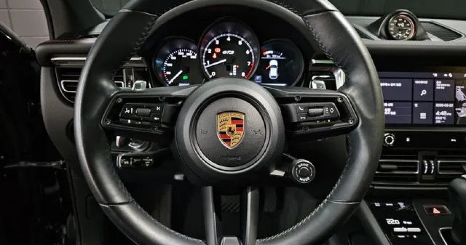 Porsche Macan 