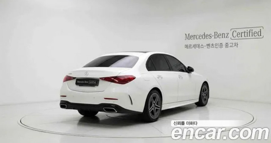 Mercedes-Benz C-Class 