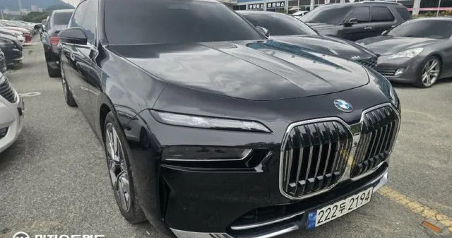Bmw 7-Series 