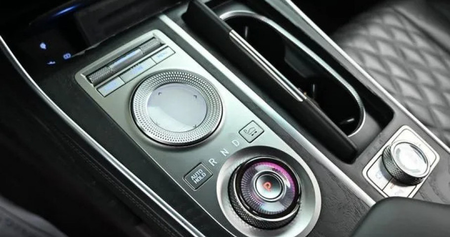 Genesis Gv80 