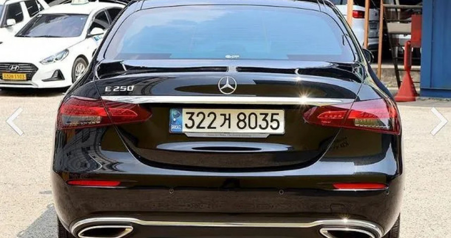 Mercedes-Benz E-Class 