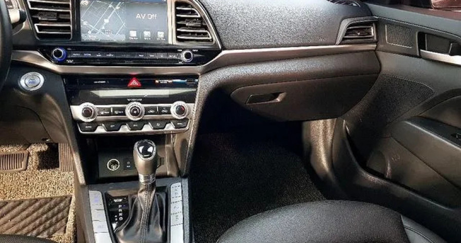 Hyundai Avante (Elantra) 