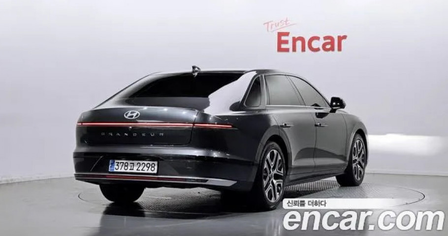 Hyundai Grandeur 