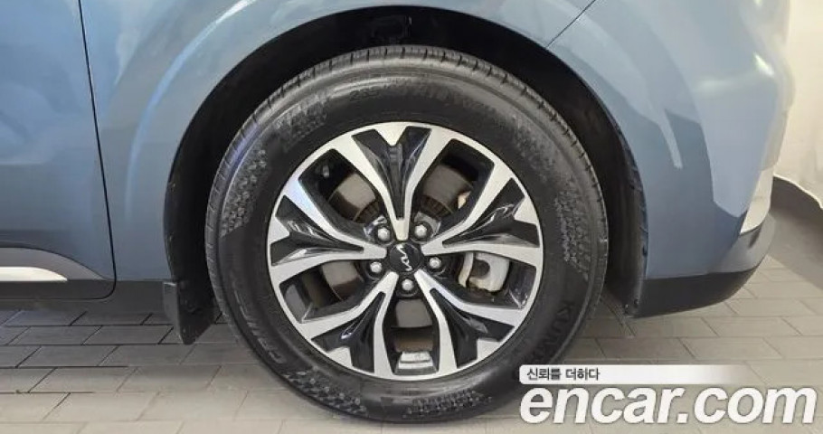 Kia Carnival 